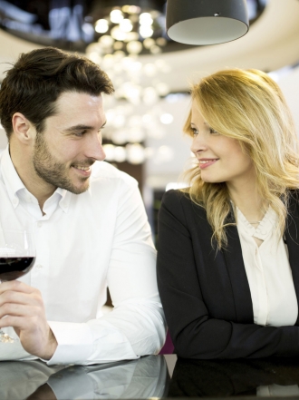 Cuando te enamoras de tu jefe: peligro en el trabajo