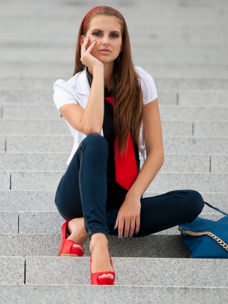 Soñar que te caes por las escaleras: atenta al siguiente paso