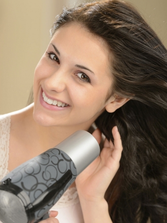 Soñar con secador de pelo: renueva tus fuerzas