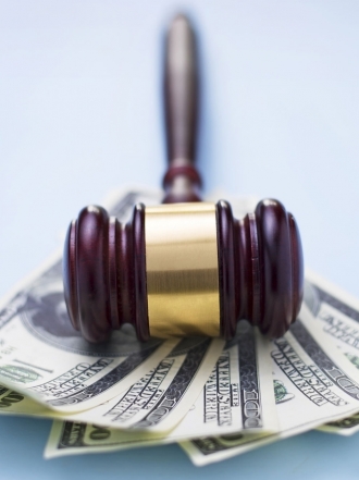 Soñar con una subasta: pujando por tus sueños