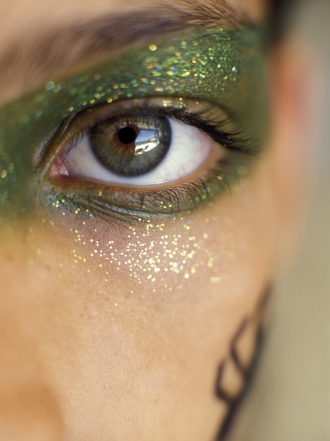 Maquillaje glamuroso para la noche de Halloween