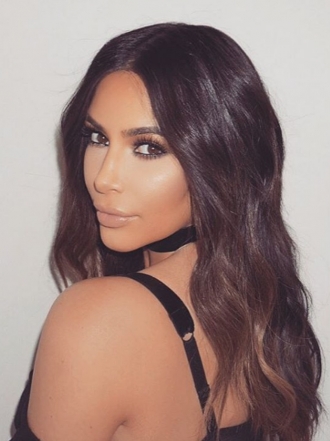 Contouring para el culo: así lo maquilla Kim Kardashian