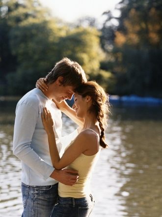 Luna llena para el amor: un ritual muy romántico