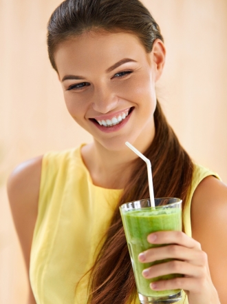 Zumos verdes de verduras: ingredientes imprescindibles para adelgazar
