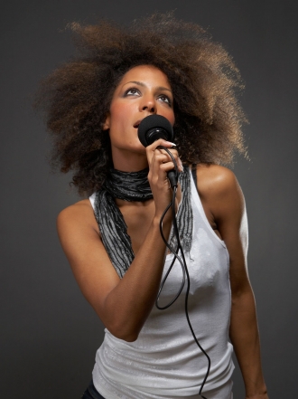 Soñar con ser cantante: tus sueños por cumplir