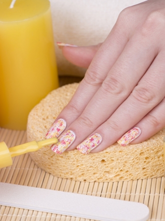 5 diseños de uñas que jamás debes llevar si quieres ser elegante