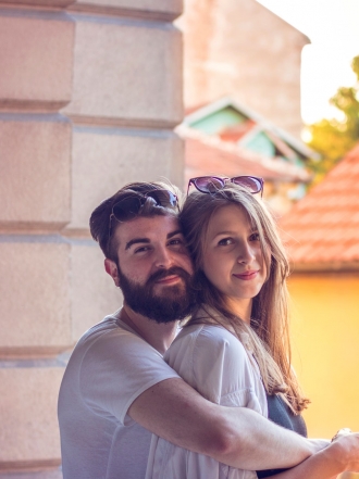 Cuando el primer amor regresa después de muchos años