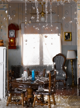 Soñar con goteras: resuelve tus problemas domésticos