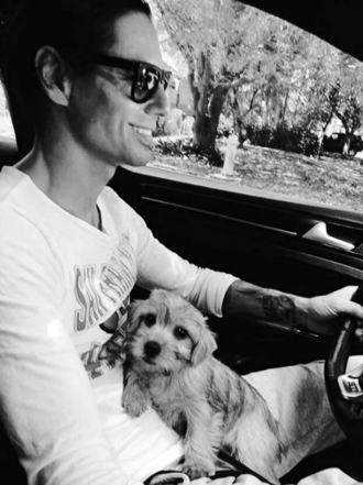 Perros de famosos: Molly, Julio José Iglesias y su mujer Charisse