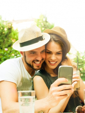 No parar de mirar el móvil y otras cosas que matan el amor