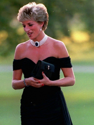 Lo que aprendimos de la vida con el vestido negro de Lady Di