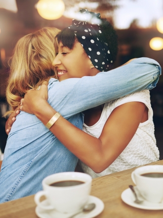 Quién es el mejor amigo de los Acuario según el horóscopo