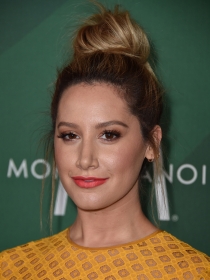 Moños de famosas: los recogidos más sexys de las celebrities