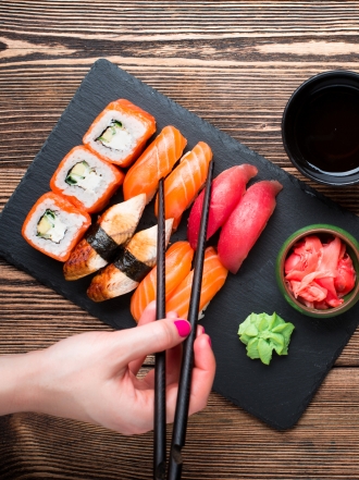 Por qué deberías tomar sushi con moderación en la dieta