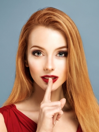 Cómo reaccionar al enterarte de la infidelidad de una amiga