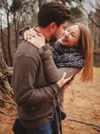 La compatibilidad como amigos de Acuario y Leo según el horóscopo