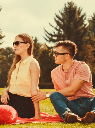 Lo que más odia cada signo de su pareja según el horóscopo