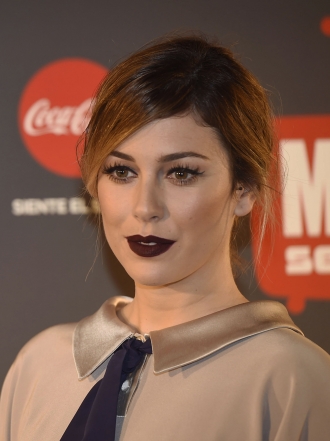 Consigue el efecto pestañas postizas de Blanca Suárez