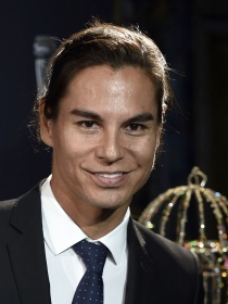 Consejos para unas cejas naturales como Julio Iglesias JR