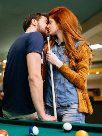 Sueños eróticos en el bar: tu lado más sociable