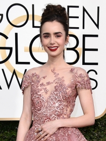 Globos de Oro 2017: copia el moño alto trenzado de Lily Collins