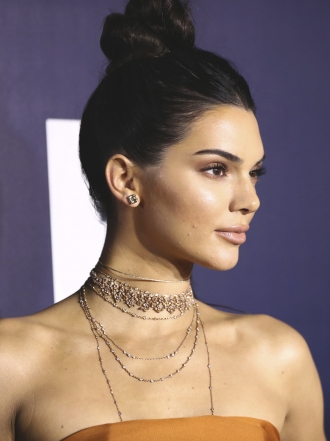 Consigue unos labios más gruesos sin cirugía como Kendall Jenner