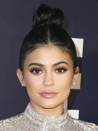 Cuida tus labios del frío invierno con estos 5 consejos