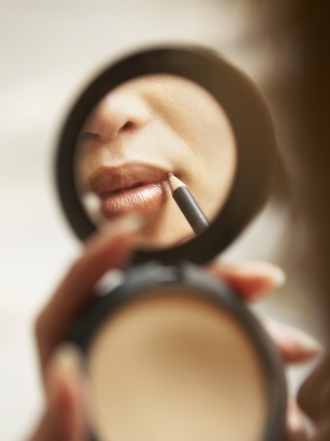 5 errores que estás cometiendo al aplicar tu lápiz de labios