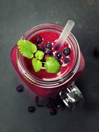 Cómo hacer batidos detox ricos y adelgazantes