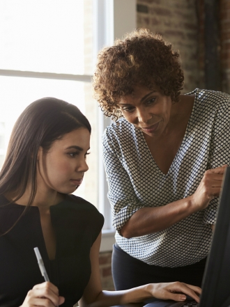 5 cosas a tener en cuenta si tu compañera de trabajo es Tauro