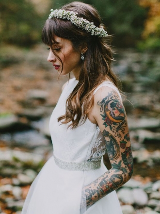 Ideas de tatuajes bonitos para hacerte en honor a tu boda