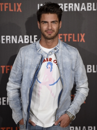 Disfruta de los sueños eróticos con actores de televisión