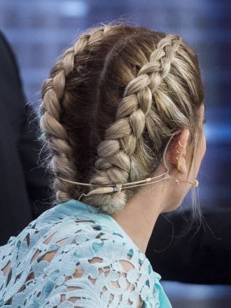 Copia las trenzas holandesas de Blanca Suárez para melenas midi