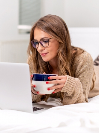 Debate abierto: ¿Es amor real el ciberamor?