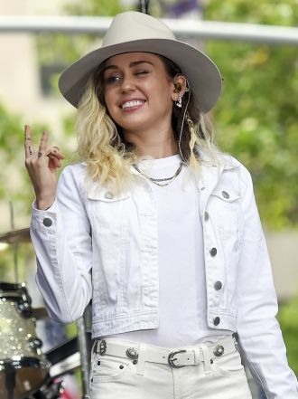 Riesgos de ponerse un piercing