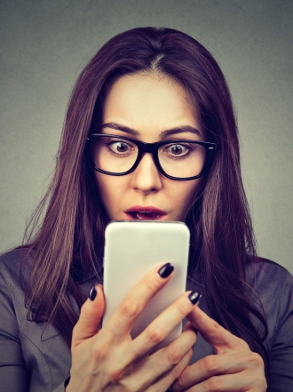 Soñar que pierdes la contraseña del móvil