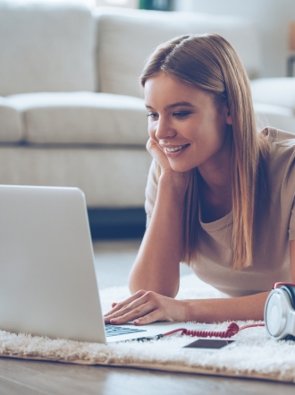 Historia de amor en Facebook: amor en las redes sociales