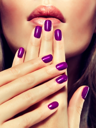 Consigue que tu esmalte de uñas dure más