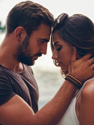 ¡Sabemos quiénes son los signos que mejor besan!