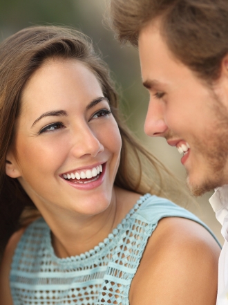 Las parejas que se hablan como niños no son tan cursis como se piensa