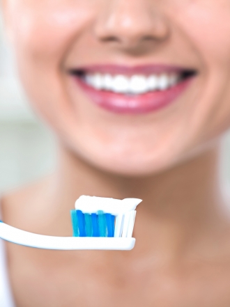 Descubre cada cuánto debes cambiar el cepillo de dientes