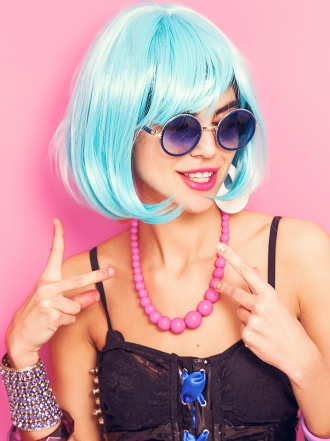 Todos los significados de soñar que llevas peluca