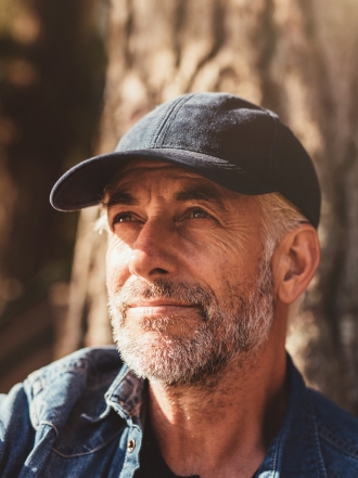 El motivo por el que te enamoras siempre de hombres mayores