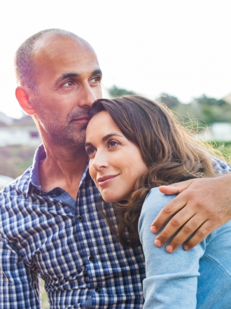 Cuando en una relación él es mayor que tú