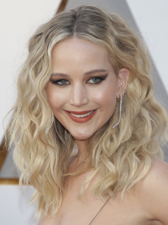 El maquillaje de Jennifer Lawrence en los Oscars 2018
