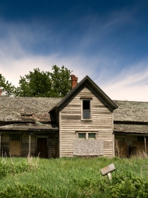 Soñar con una casa abandonada: encuentra tu hogar