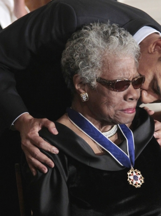 Maya Angelou y sus frases más poderosas y motivadoras