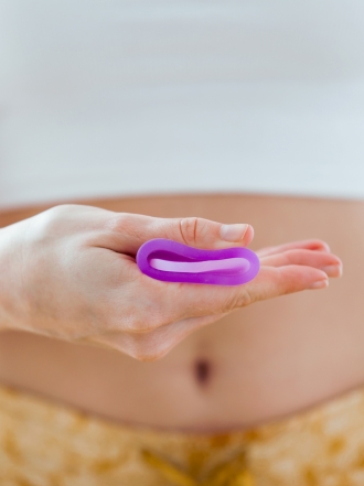 ¿Puedo usar la copa menstrual si tengo el DIU?