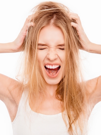 Di adiós a la caspa: los mejores consejos para eliminarla