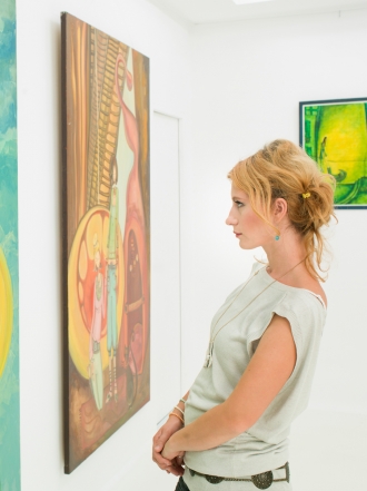 El significado de soñar que estás atrapada dentro de un museo